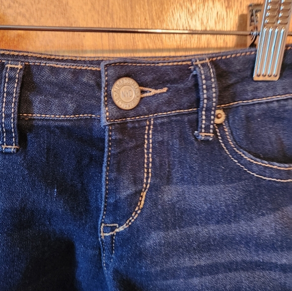 Aeropostale Midi Shorts Size 0 - Picture 3 of 6